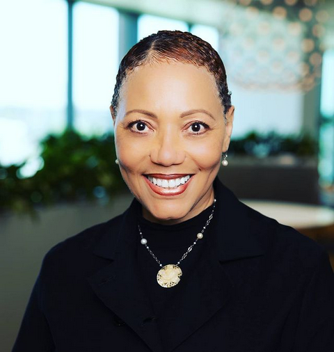 Nina Curtis